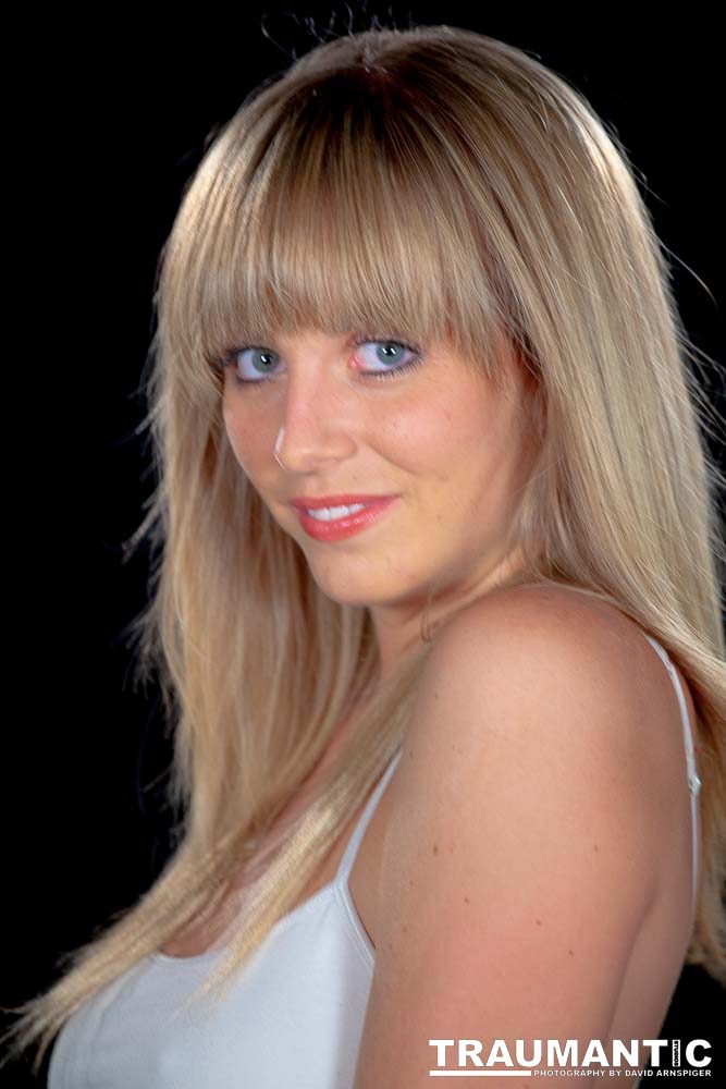 I met T'Lane through a session I shot for a friend of hers on Manhattan Beach. She was absolutely gorgeous and I was thrilled that she agreed to shoot with me.